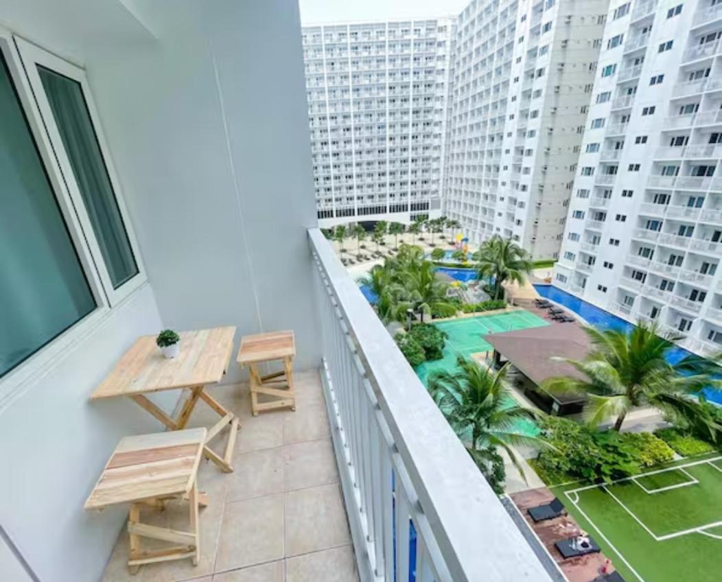 Shore Residences Tower D Pasay Exterior photo